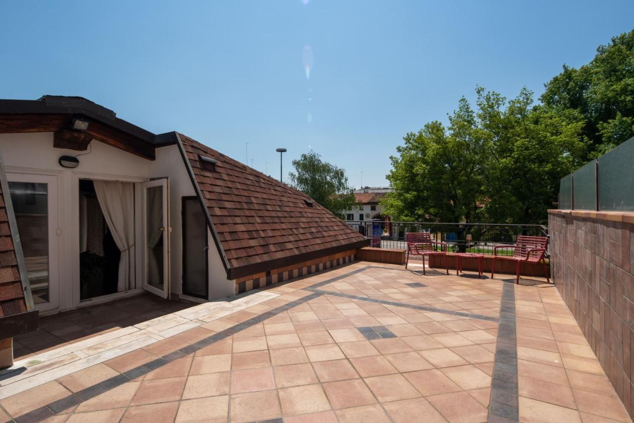 7° Cielo Apartment - Venezia - Mestre With Terrace Exterior photo
