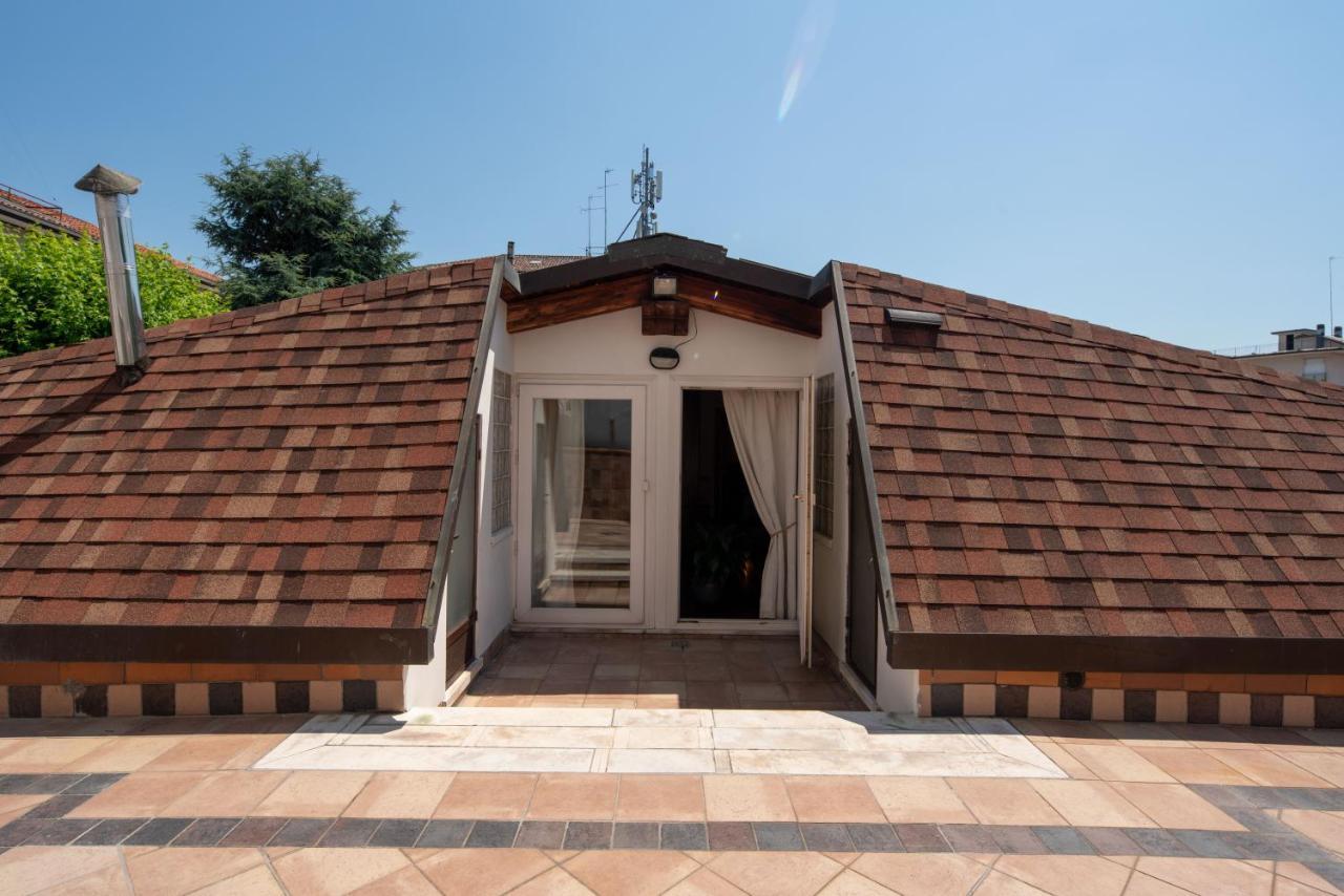7° Cielo Apartment - Venezia - Mestre With Terrace Exterior photo